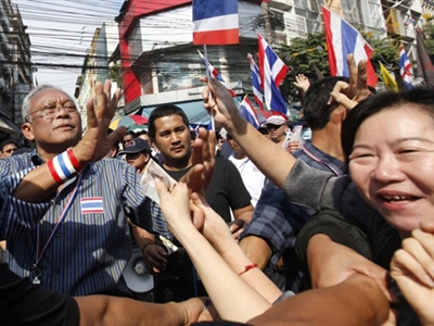 Thủ lĩnh biểu tình Suthep Thaugsuban kêu gọi chiếm Bangkok.